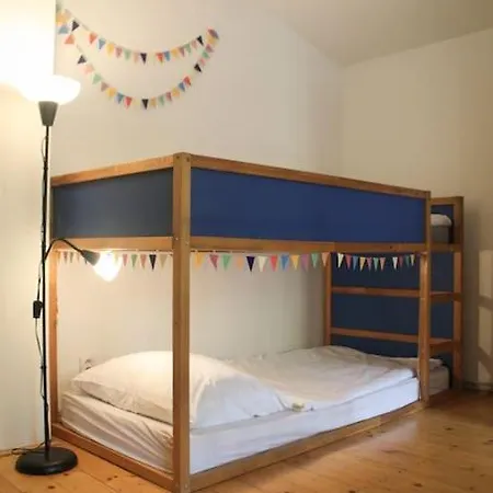 Tatil Evi Drevenice U Azzyho *