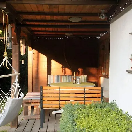 Tatil Evi Drevenice U Azzyho Lacnov