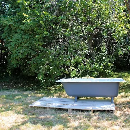 Holiday home Drevenice U Azzyho *