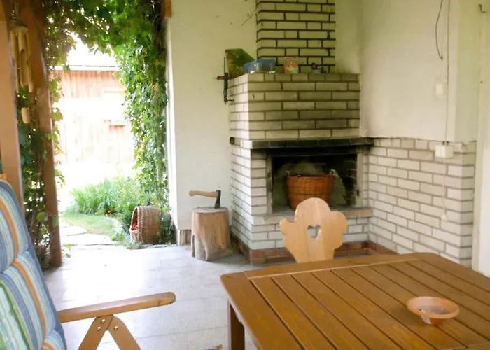 Drevenice U Azzyho בית נופש Lacnov