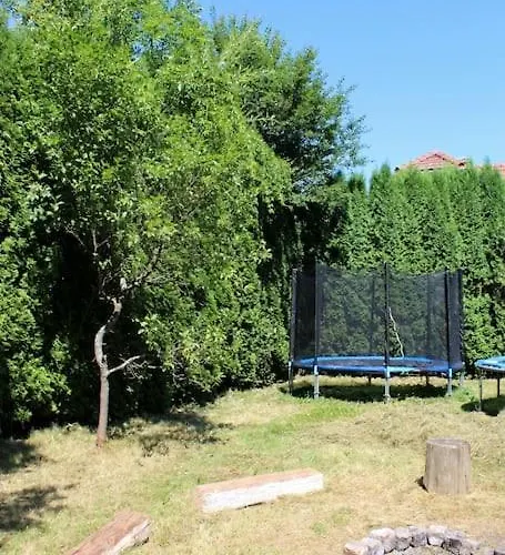 Drevenice U Azzyho *