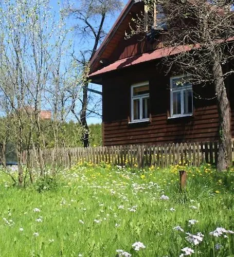 Drevenice U Azzyho בית נופש